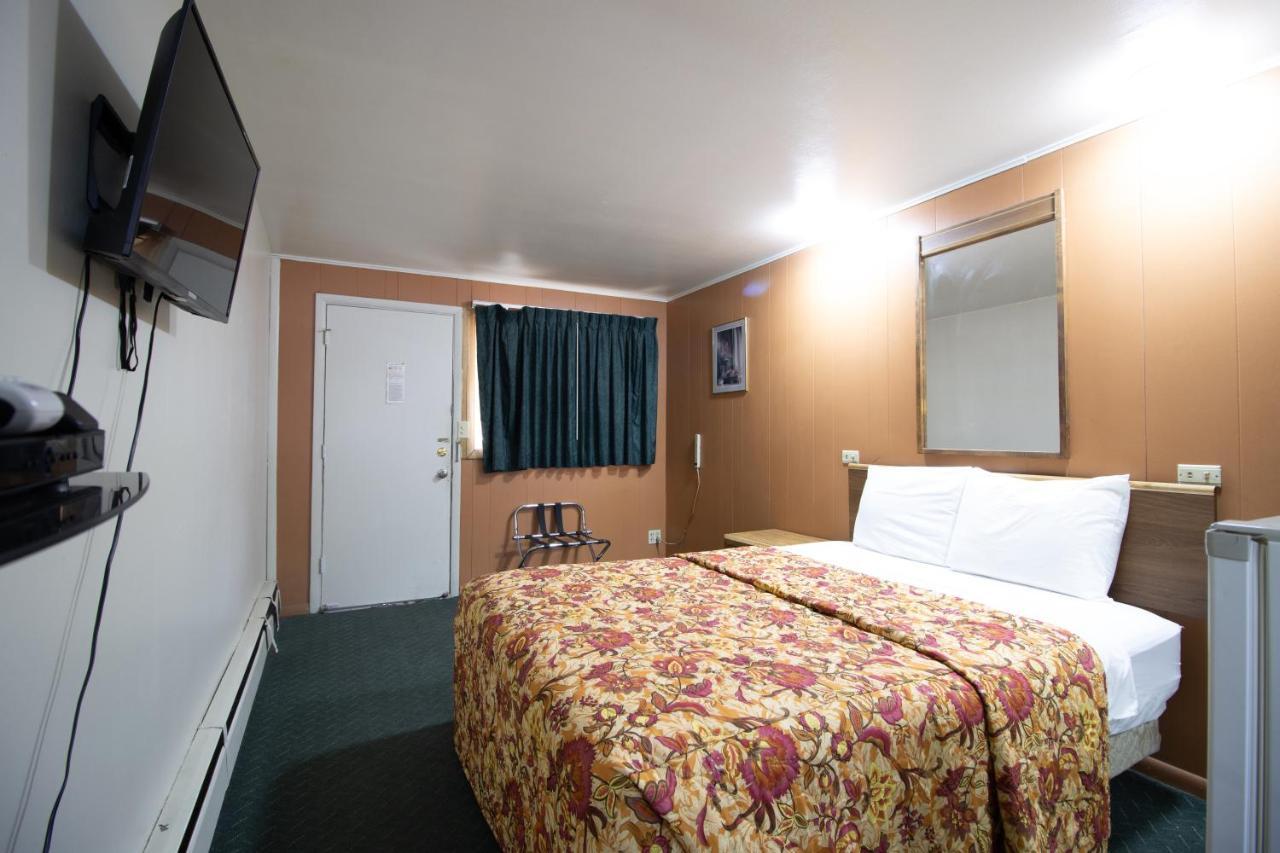 Wyoming Motel Wheatland エクステリア 写真