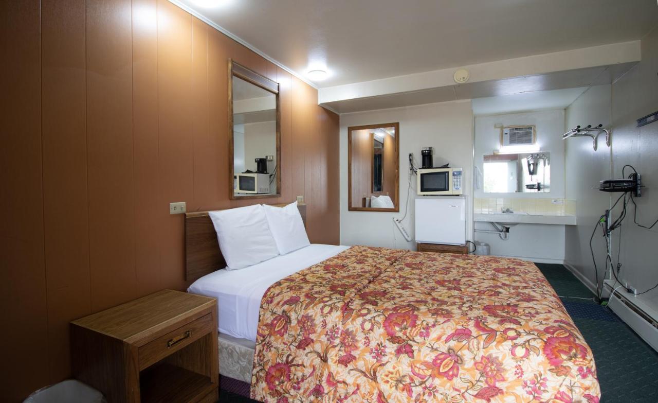 Wyoming Motel Wheatland エクステリア 写真
